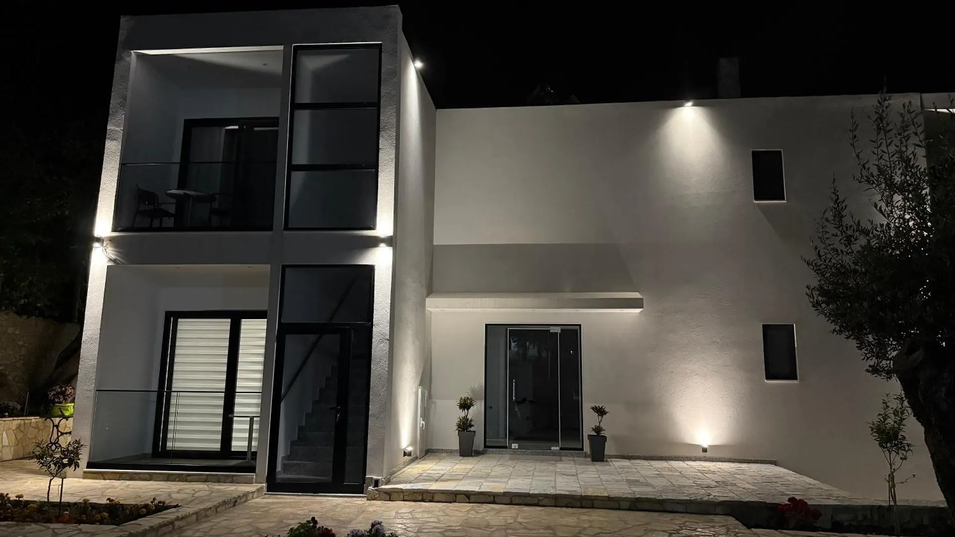 Villa Thomas Dhërmi Affittacamere